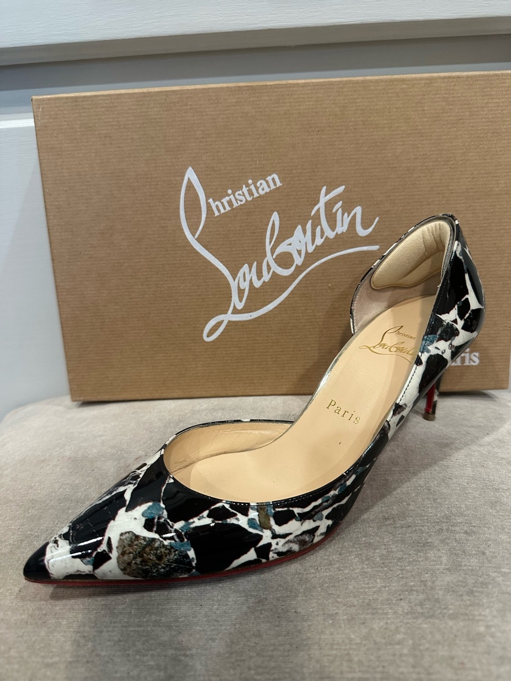 Louboutin heels - Picture 3 of 12